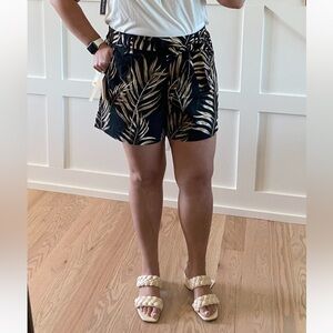 C&C California Black and Tan Leaf Pattern High Waist Shorts